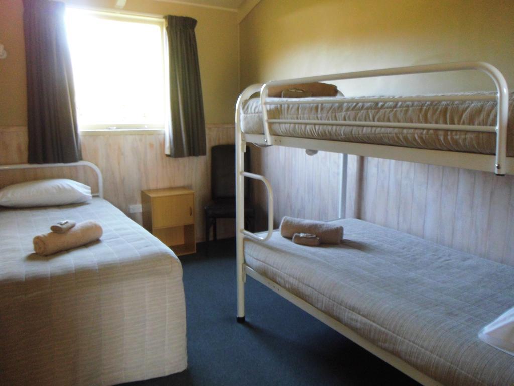Oamaru Top 10 Holiday Park Extérieur photo