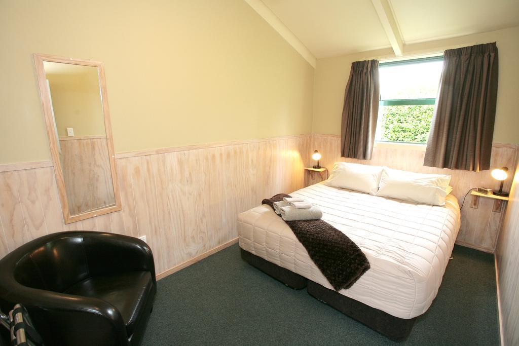 Oamaru Top 10 Holiday Park Extérieur photo