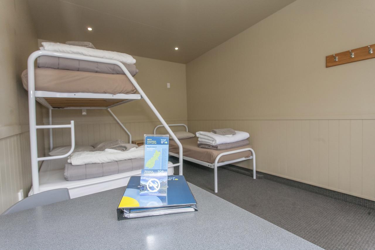 Oamaru Top 10 Holiday Park Extérieur photo